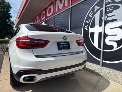 Used 2019 BMW X6 xDrive35i w/ Convenience Package AWD/4WD image 12