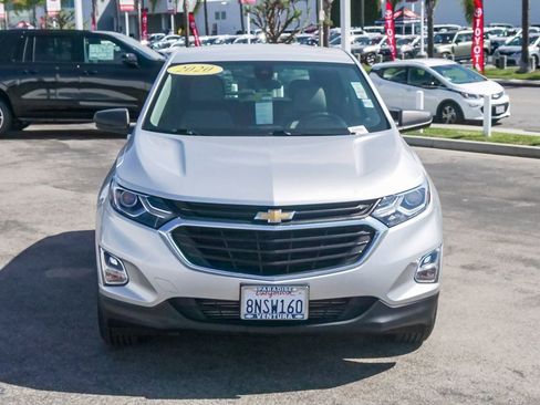 Used 2020 Chevrolet Equinox LS image 2