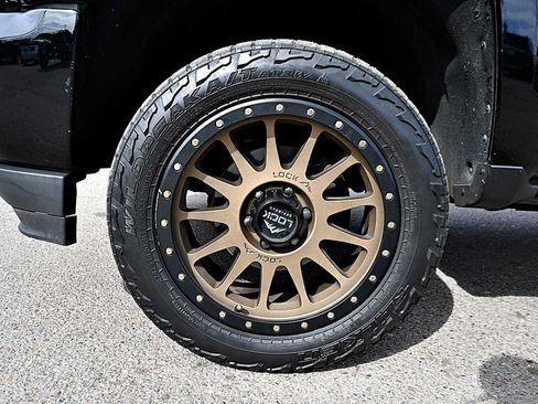 Used 2016 Chevrolet Silverado 1500 LT w/ Max Trailering Package RWD image 8