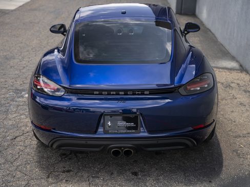 Used 2025 Porsche 718 Cayman S RWD image 4