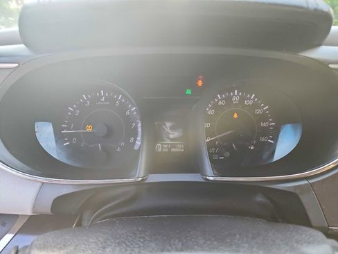 Used 2017 Toyota Avalon XLE FWD image 28