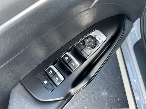 Used 2024 Kia K5 GT-Line AWD/4WD image 11