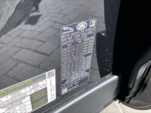New 2026 Land Rover Range Rover SE AWD/4WD image 13