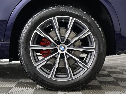 New 2026 BMW X5 xDrive40i w/ M Sport Package AWD/4WD image 10
