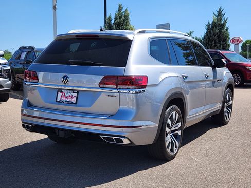Used 2023 Volkswagen Atlas SEL Premium AWD/4WD image 3