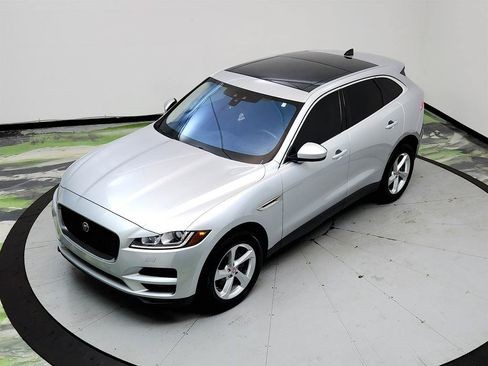 Used 2020 Jaguar F-PACE Premium AWD/4WD image 29
