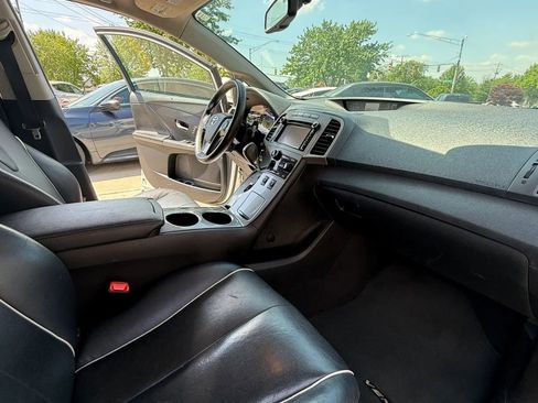 Used 2014 Toyota Venza XLE w/ Tow Prep Package image 11