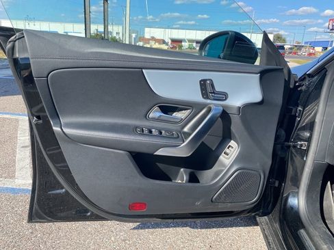 Used 2025 Mercedes-Benz CLA 250 CLA 250 image 9