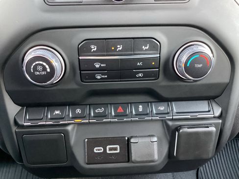 Used 2024 Chevrolet Silverado 1500 Custom RWD image 18