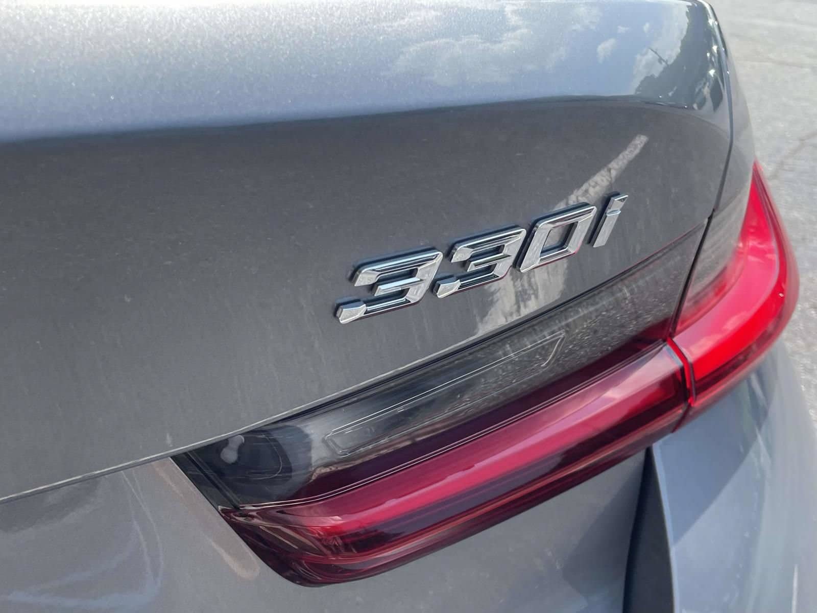 Used 2023 BMW 330i Sedan RWD image 28