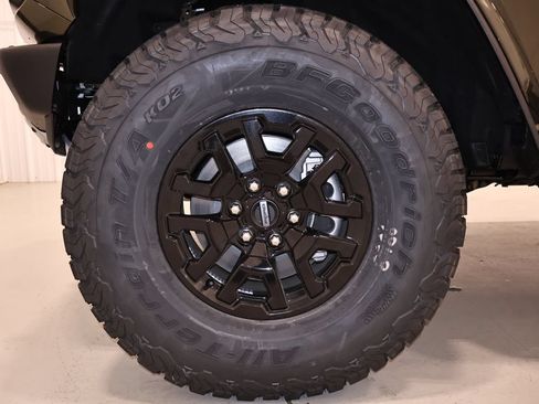 New 2026 Ford Bronco Raptor AWD/4WD image 39