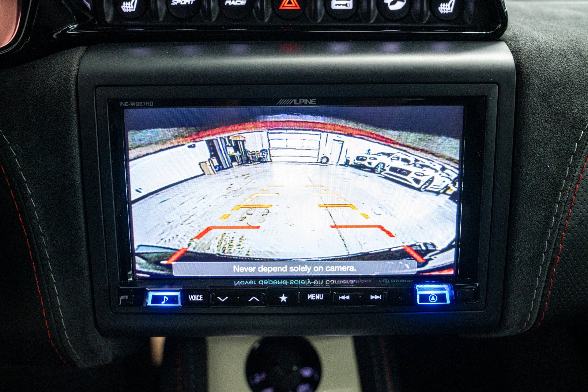 Used 2020 Lotus Evora RWD image 32