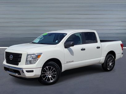 Used 2022 Nissan Titan SV