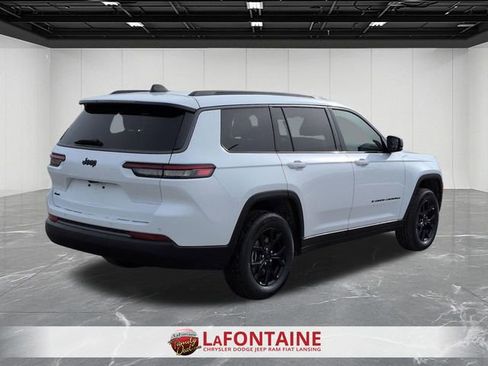 New 2026 Jeep Grand Cherokee L 4WD image 5