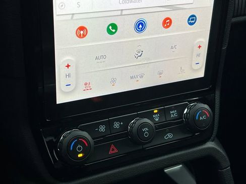 New 2025 Ford Ranger Lariat w/ FX4 Off-Road Package image 29