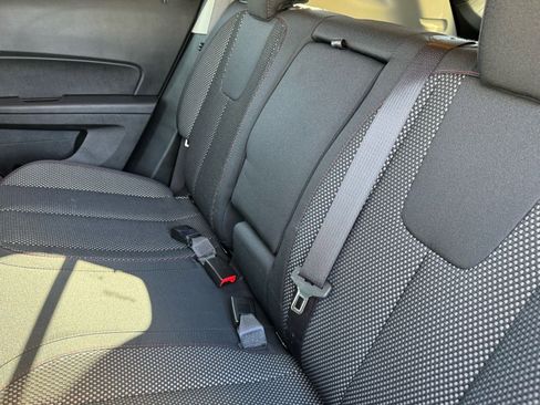 Used 2016 Chevrolet Equinox LT image 24