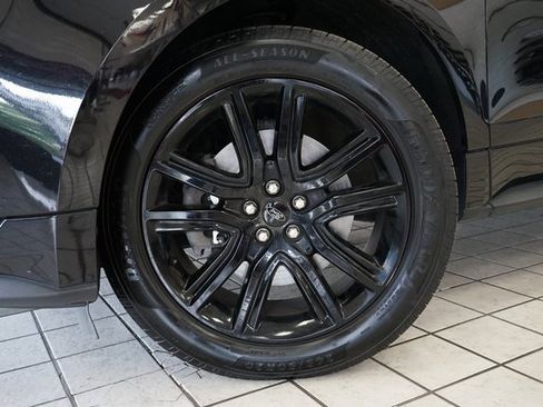 Used 2020 Ford Edge ST-Line w/ Cold Weather Package image 54