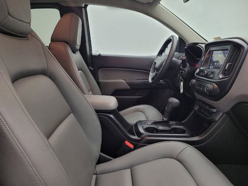 Used 2019 Chevrolet Colorado W/T w/ WT Convenience Package RWD image 21