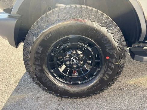 New 2026 Ford Bronco 2-Door w/ Sasquatch Package AWD/4WD image 14