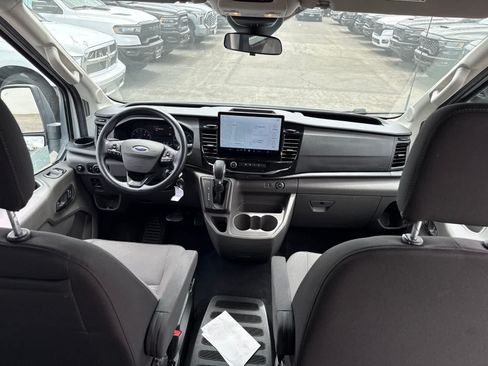 Used 2023 Ford Transit 350 XLT RWD image 24