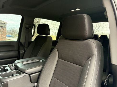 Used 2023 Chevrolet Silverado 2500 LT w/ Convenience Package image 24