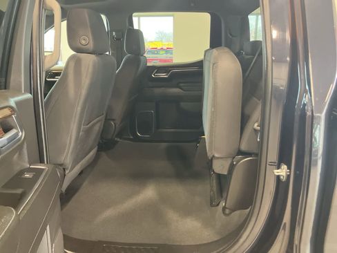 Used 2024 GMC Sierra 1500 SLE image 24