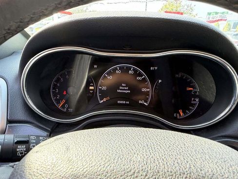 Used 2018 Jeep Grand Cherokee Limited AWD/4WD image 27