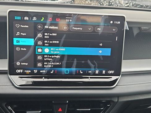 New 2026 Volkswagen Tiguan SE R-Line AWD/4WD image 18