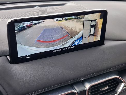 Used 2025 MAZDA CX-5 Carbon Edition image 17