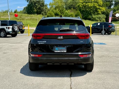 Used 2018 Kia Sportage EX w/ EX Premium Package FWD image 6