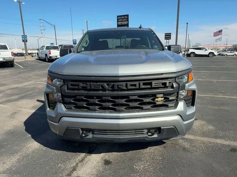 Used 2023 Chevrolet Silverado 1500 Custom AWD/4WD image 3