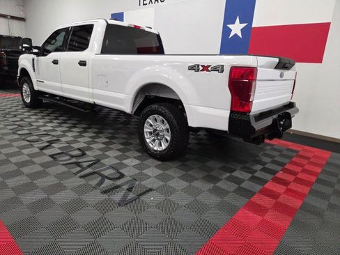 Used 2022 Ford F250 XLT AWD/4WD image 5
