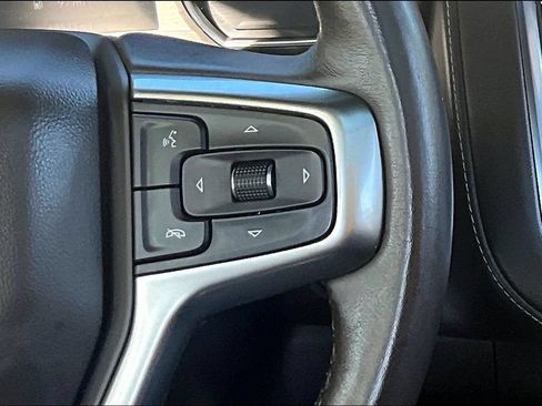 Used 2021 Chevrolet Tahoe LT w/ LT Signature Plus Package RWD image 29