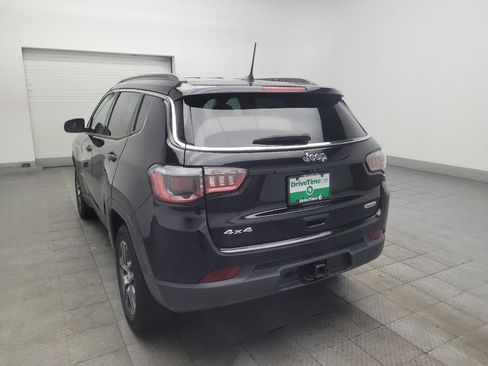 Used 2018 Jeep Compass Latitude w/ Popular Equipment Group AWD/4WD image 5