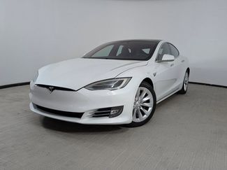 Used 2018 Tesla Model S 75D video 1