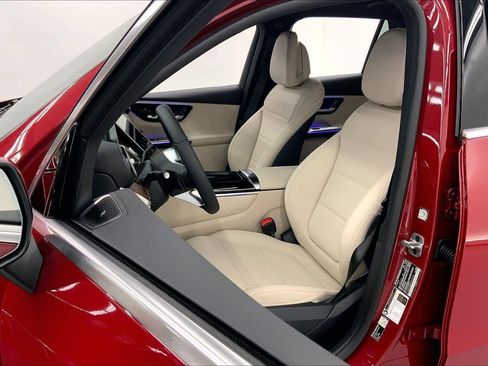 New 2026 Mercedes-Benz GLC 300 image 22