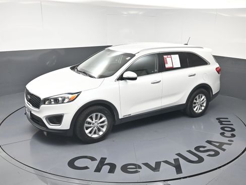 Used 2016 Kia Sorento LX AWD/4WD image 29
