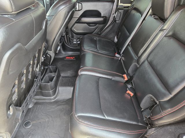 Used 2018 Jeep Wrangler Unlimited Rubicon AWD/4WD image 28