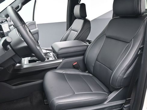 New 2026 Ford F150 Lariat w/ Equipment Group 501A Mid image 11