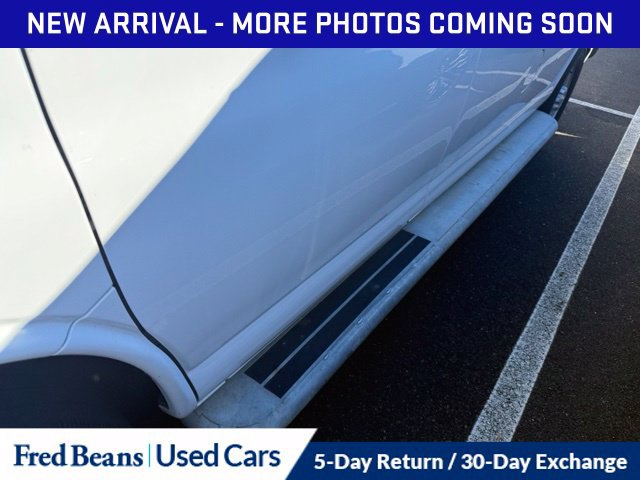 Used 2025 GMC Savana 2500 w/ Driver Convenience Package RWD image 5