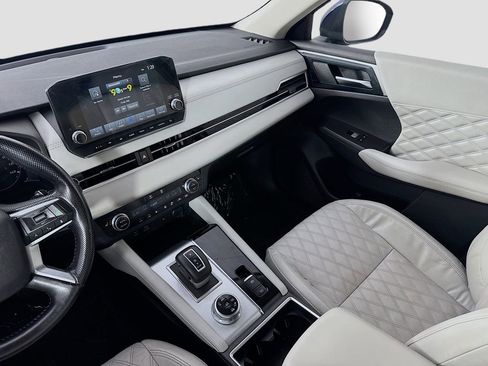 Used 2022 Mitsubishi Outlander SEL AWD/4WD image 29