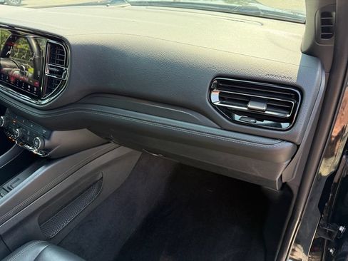 Used 2022 Dodge Durango GT AWD/4WD image 16