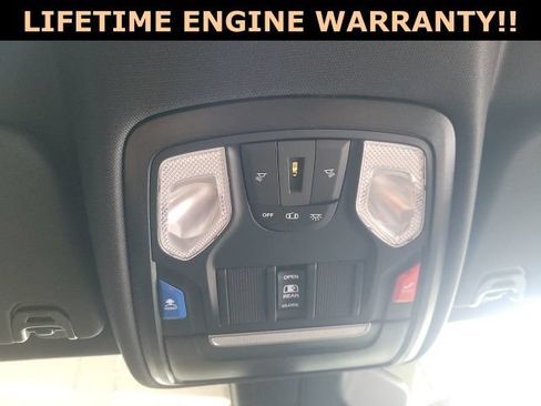 Used 2025 RAM 1500 Big Horn AWD/4WD image 29