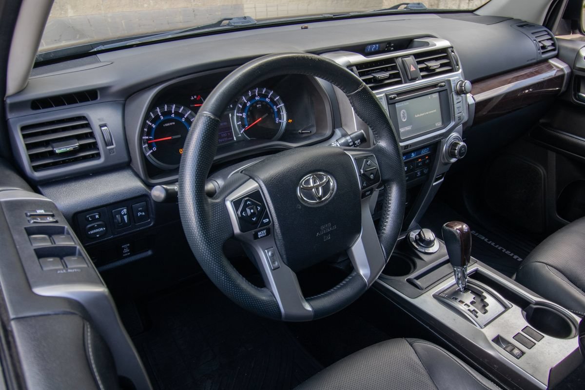 Used 2016 Toyota 4Runner Limited AWD/4WD image 13
