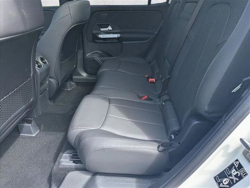 Used 2026 Mercedes-Benz GLB 250 image 13