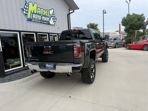 Used 2018 GMC Sierra 1500 SLT AWD/4WD image 8