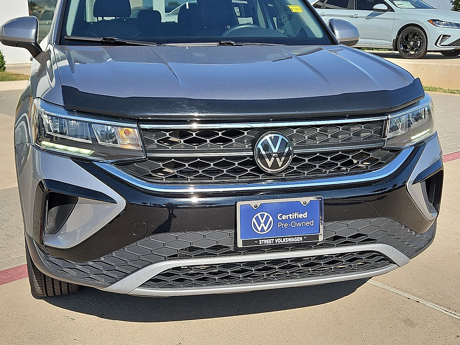 Certified 2024 Volkswagen Taos SE AWD/4WD image 10