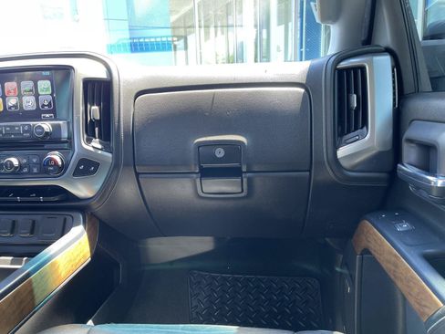 Used 2018 Chevrolet Silverado 1500 LTZ w/ Max Trailering Package AWD/4WD image 32