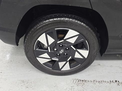 Certified 2024 Hyundai Kona SEL AWD/4WD image 41