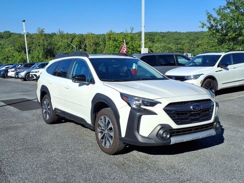 Used 2024 Subaru Outback Limited XT image 1